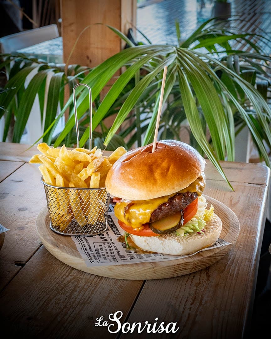 La Sonrisa Beach Club - Photo 4