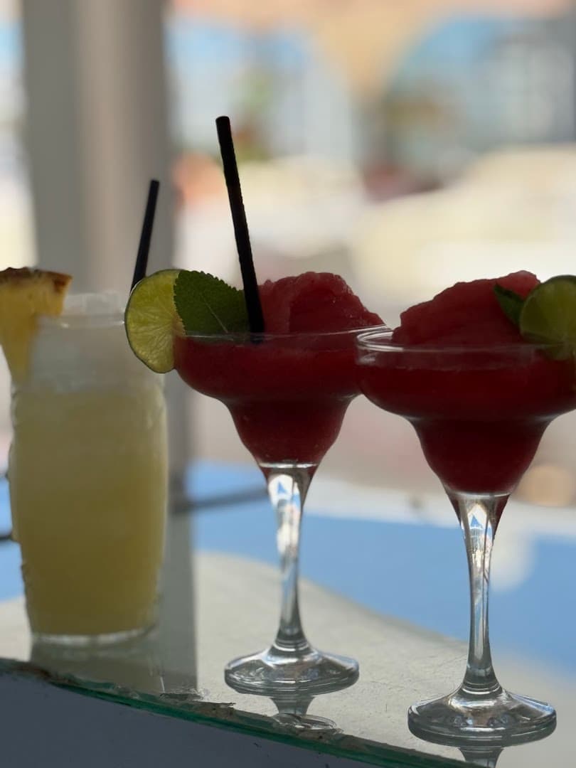 Marina Niki Beach Club - Photo 3