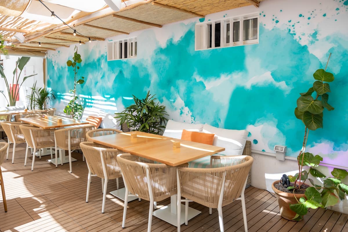 Beach clubs in Tenerife