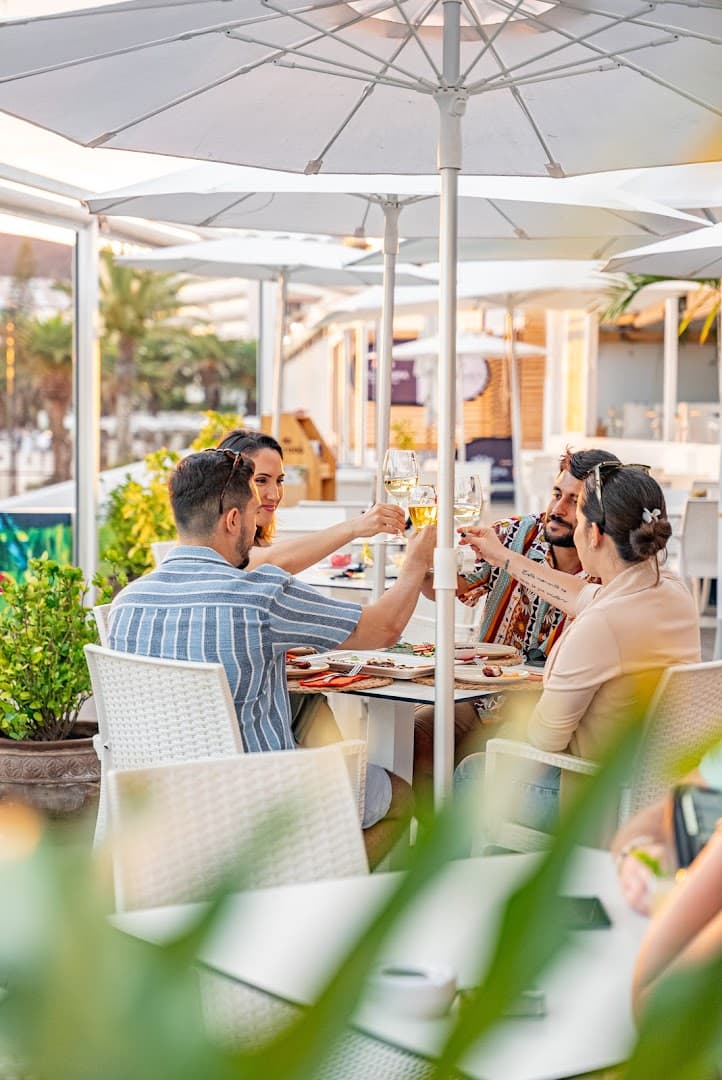 Roca Blanca Beach Club & Restaurant - Photo 4