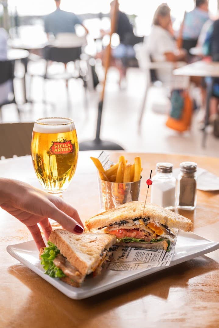 Palapa Beach Club - Photo 4