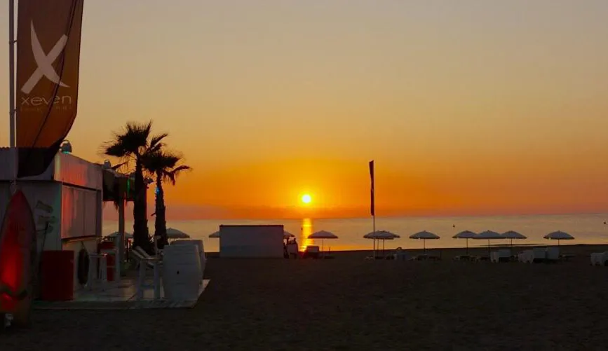 Xeven Beach Club - Photo 4