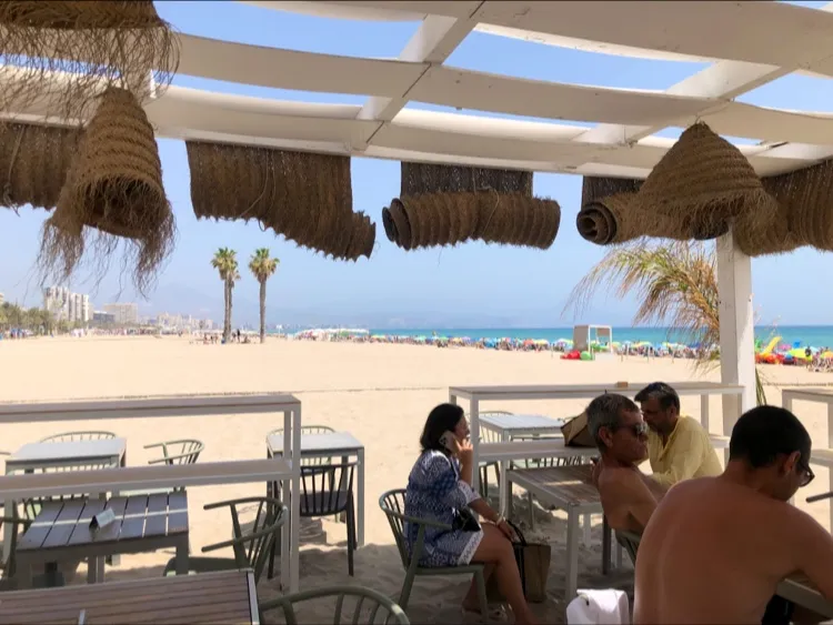 Xeven Beach Club - Photo 5