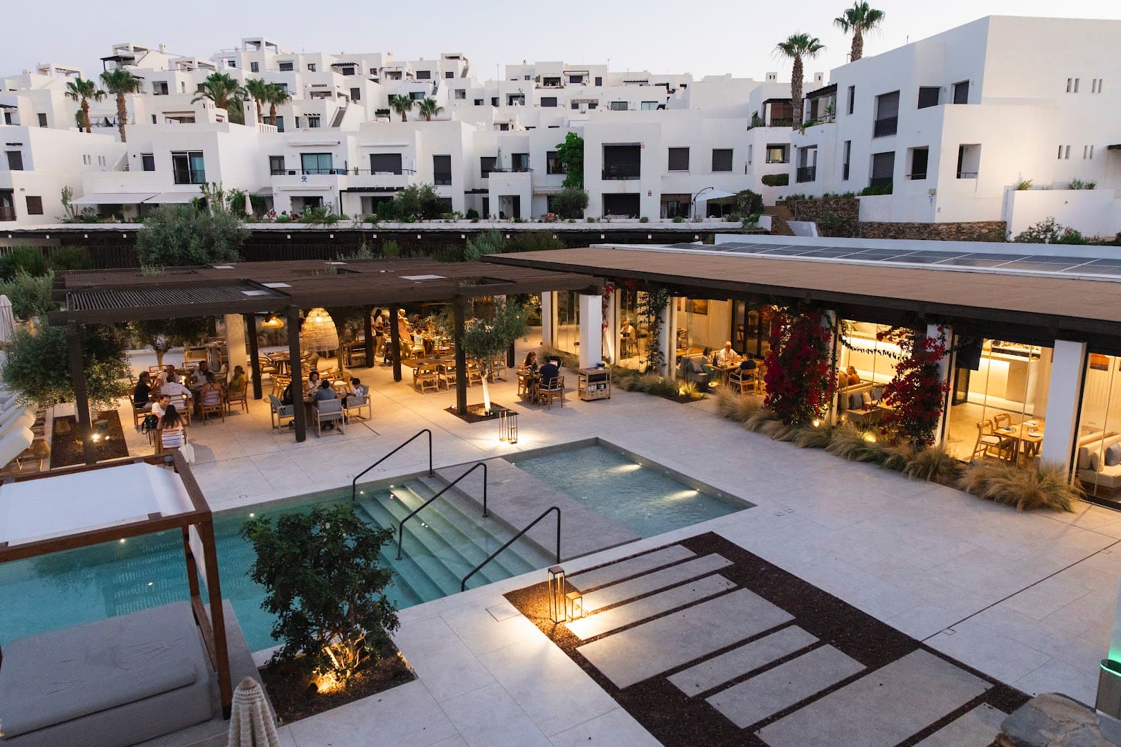 LaCala Beach Club - Photo 5