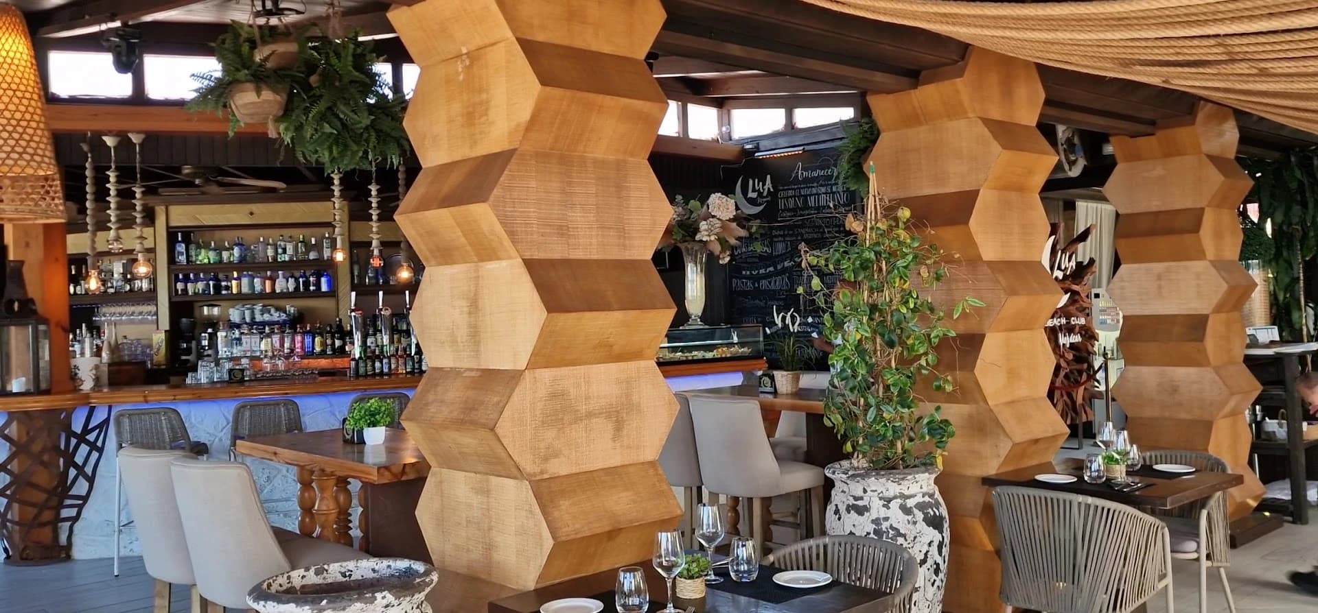 Restaurante Lua ~ Beach Club - Photo 2