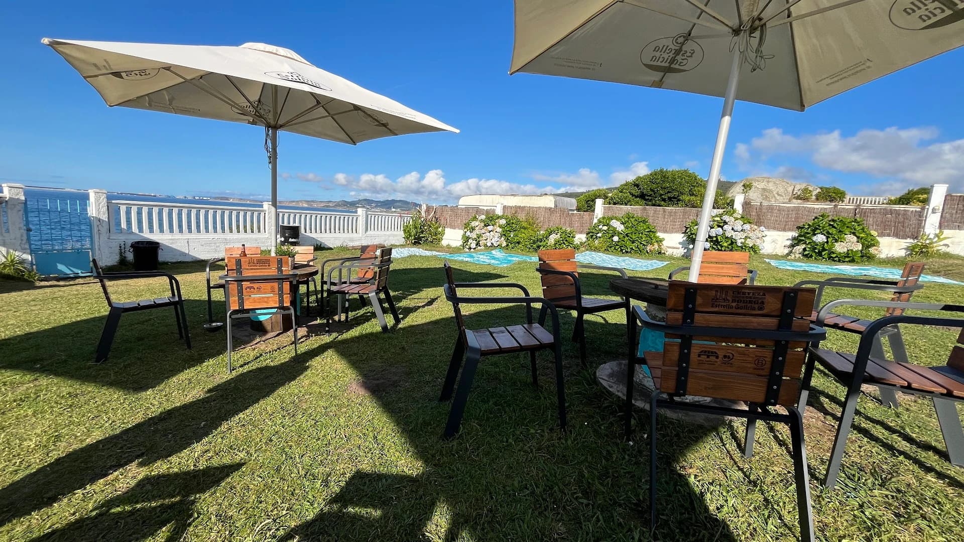 Beach clubs in Arteixo