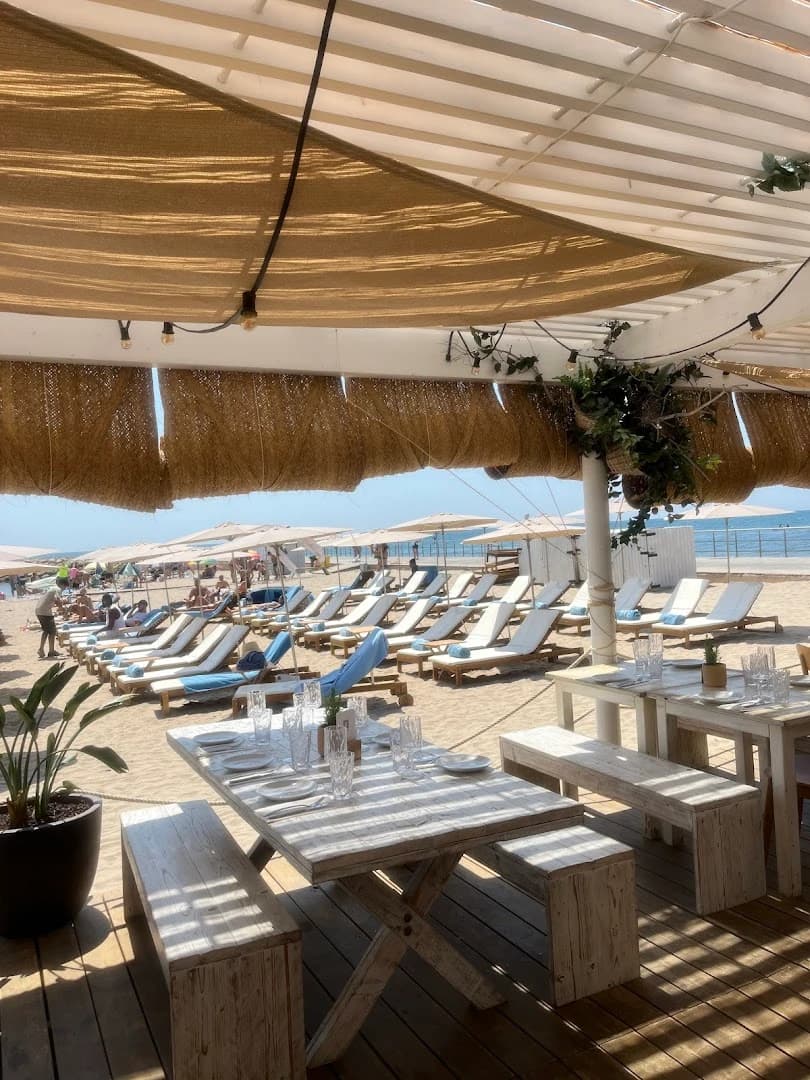 Beso Beach Club