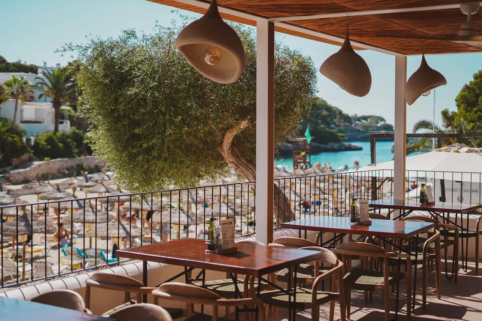 Beach clubs in Cala d'Or