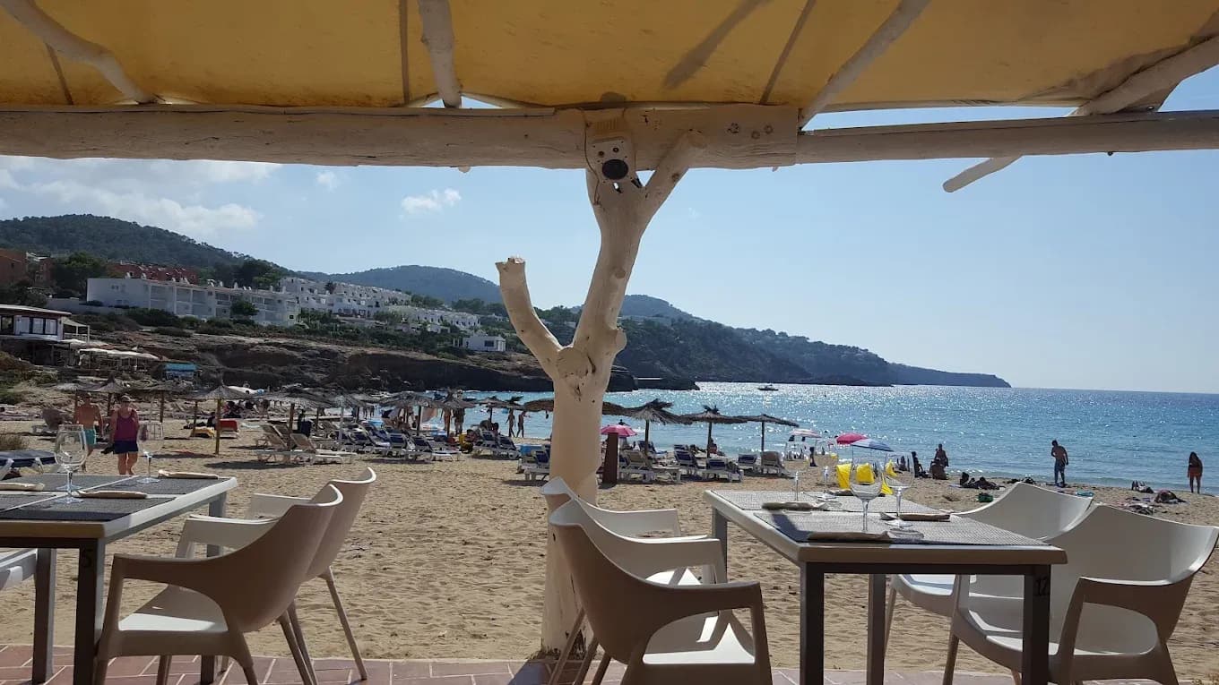 Beach clubs in Cala Tarida