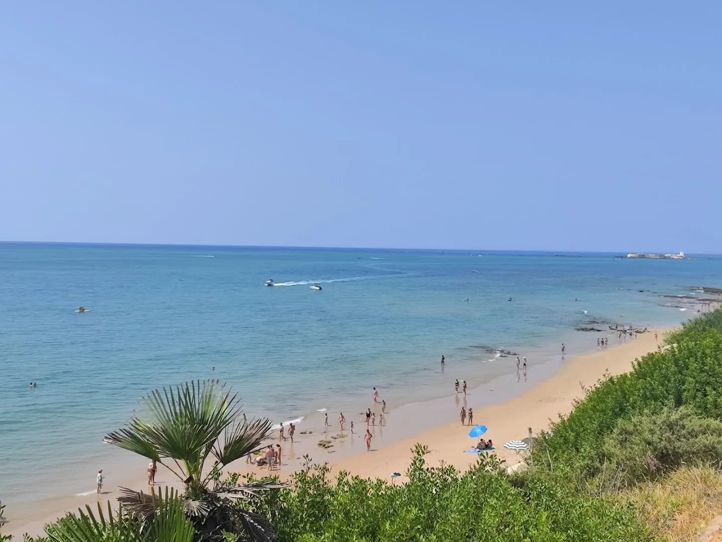 Atenas Playa Restaurante & Beach Club Chiclana - Photo 5