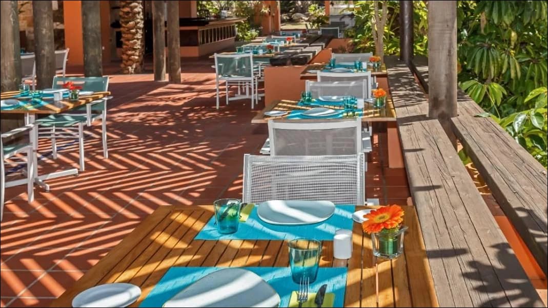 Beach clubs in Chiclana de la Frontera