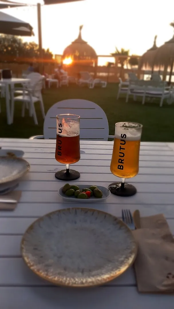 KAOS BEACH CLUB - Photo 5