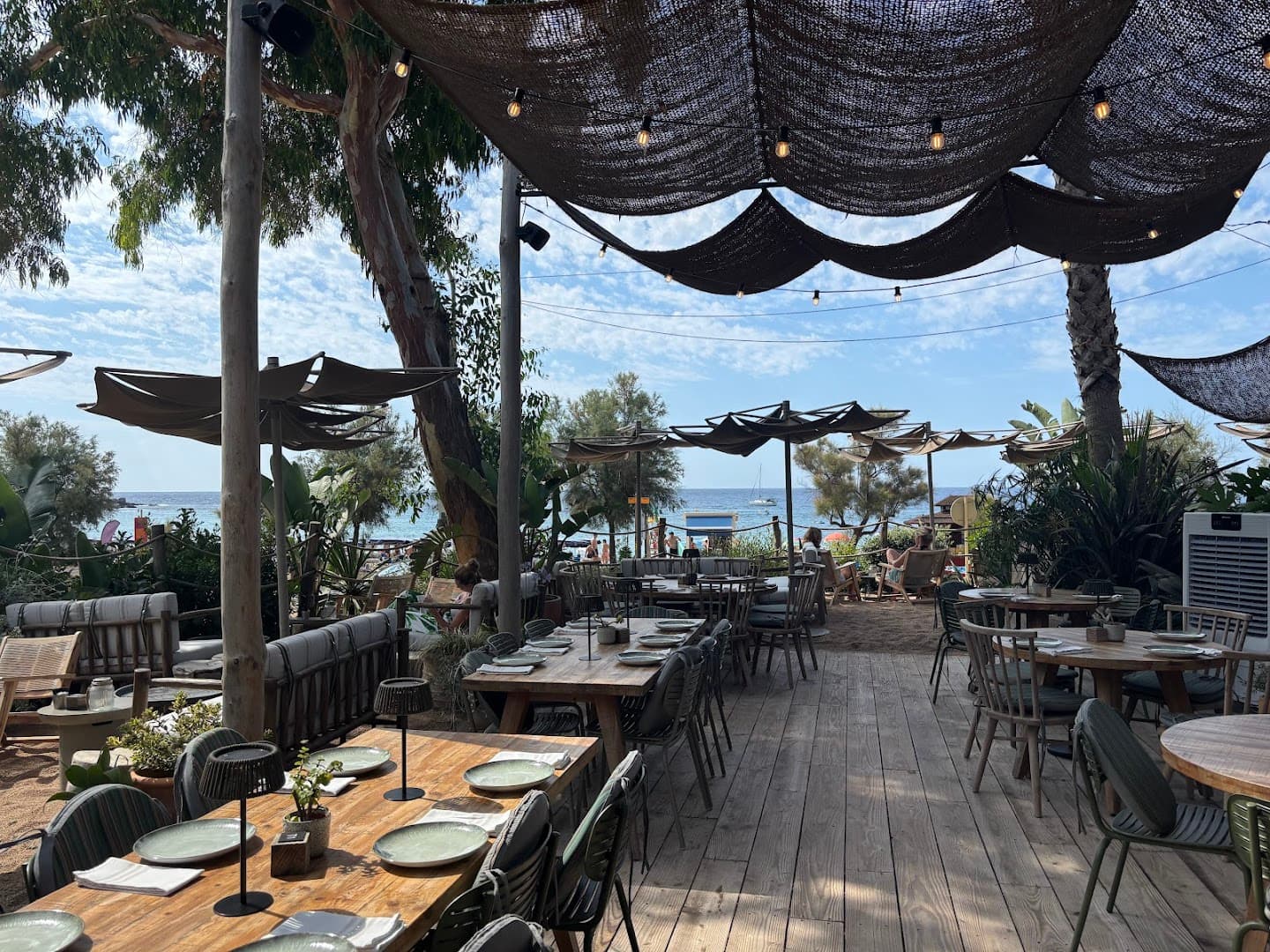 Beach clubs in Costa Brava