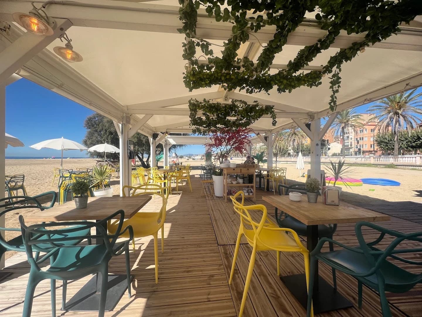 Guingueta Tamarindo Beach Club - Photo 5