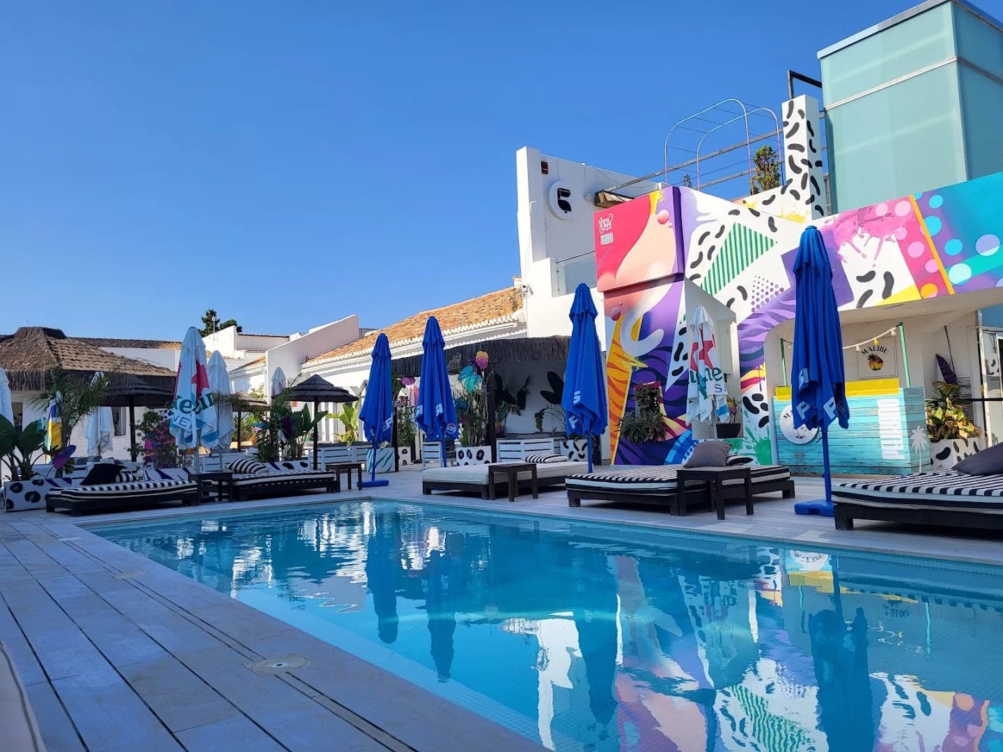 Beach clubs in El Puig de Santa Maria
