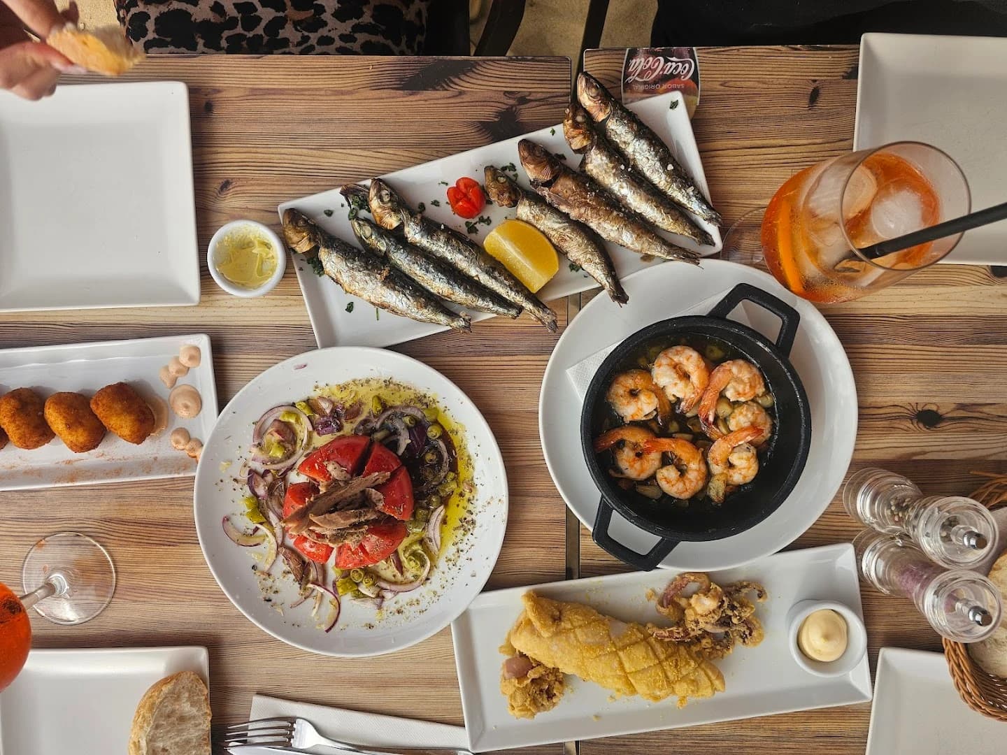 FLOW BEACH CLUB - Photo 2