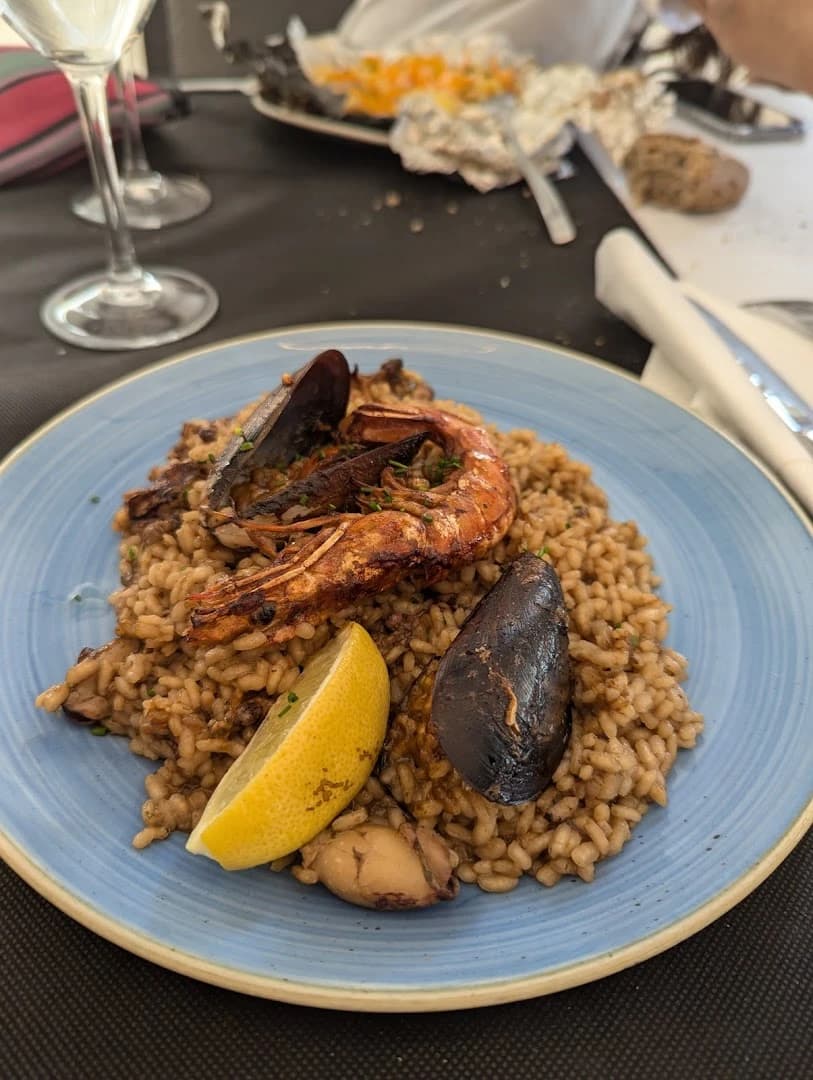 Lancaster Beach Club - Photo 4