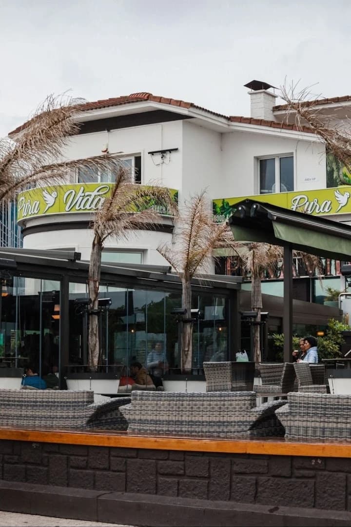 PURA VIDA BEACH CLUB