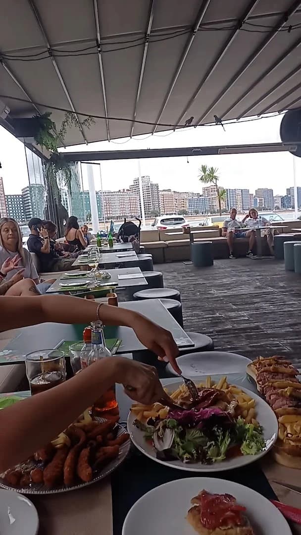 PURA VIDA BEACH CLUB - Photo 2