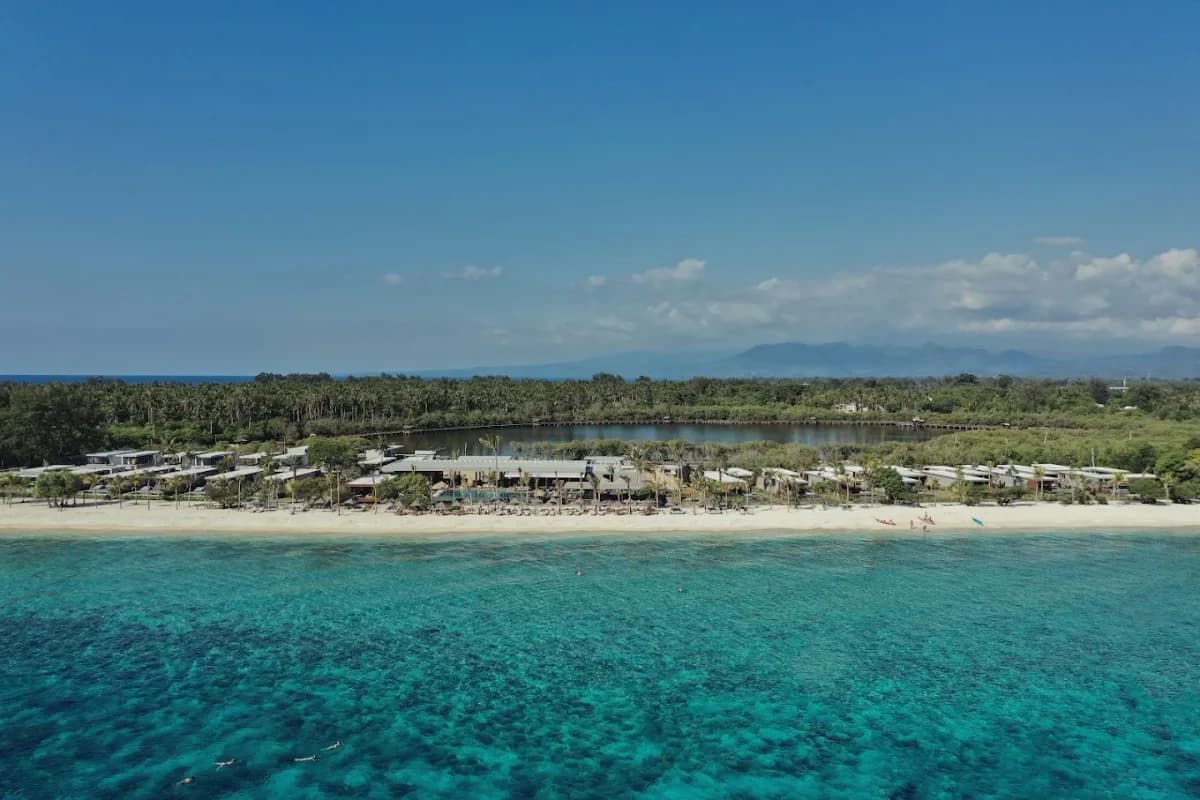Beach clubs in Gili Islands