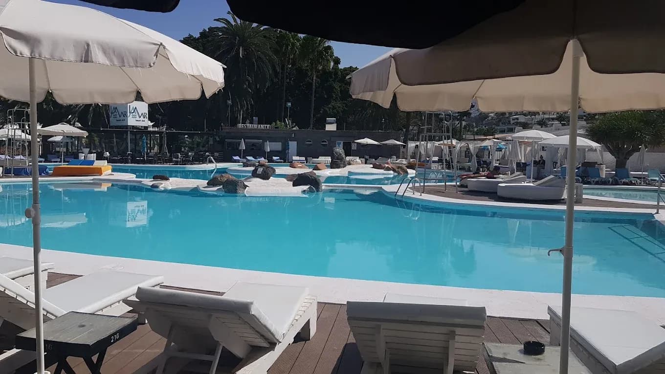 La Mar beach club