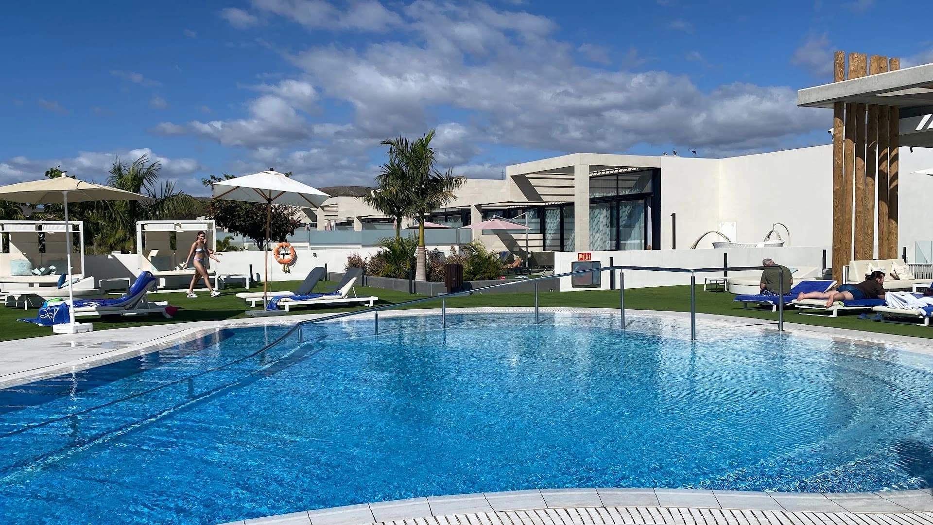 Perchel Beach Club - Photo 5