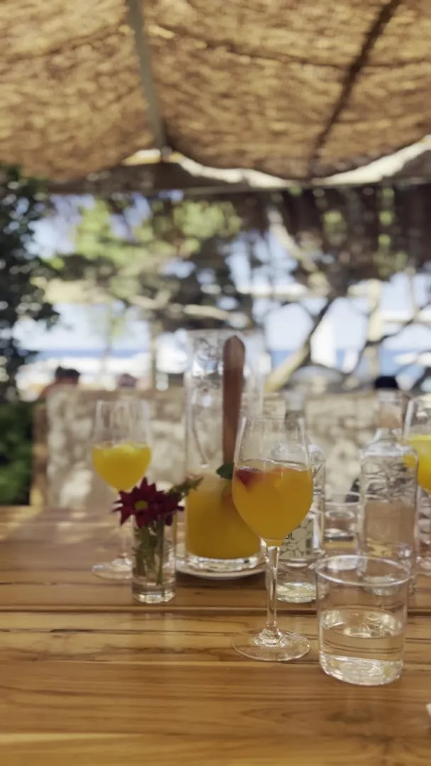 El Chiringuito Ibiza - Photo 2