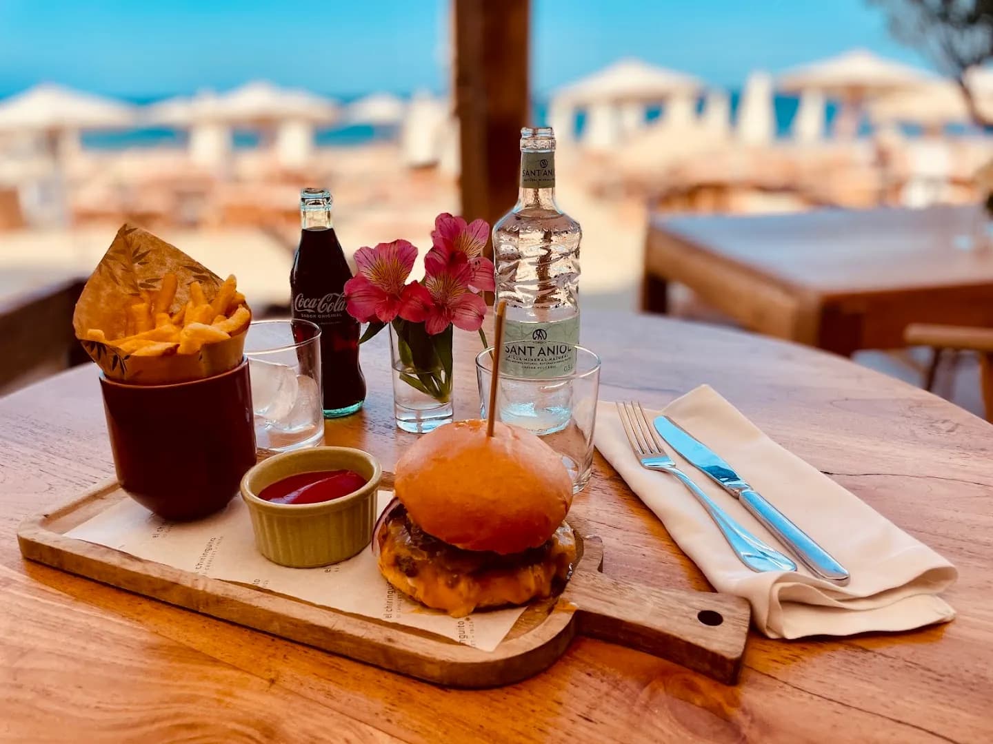 El Chiringuito Ibiza - Photo 3