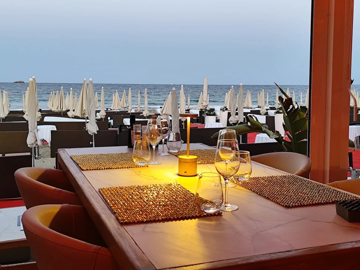 Nassau Beach Club - Photo 4