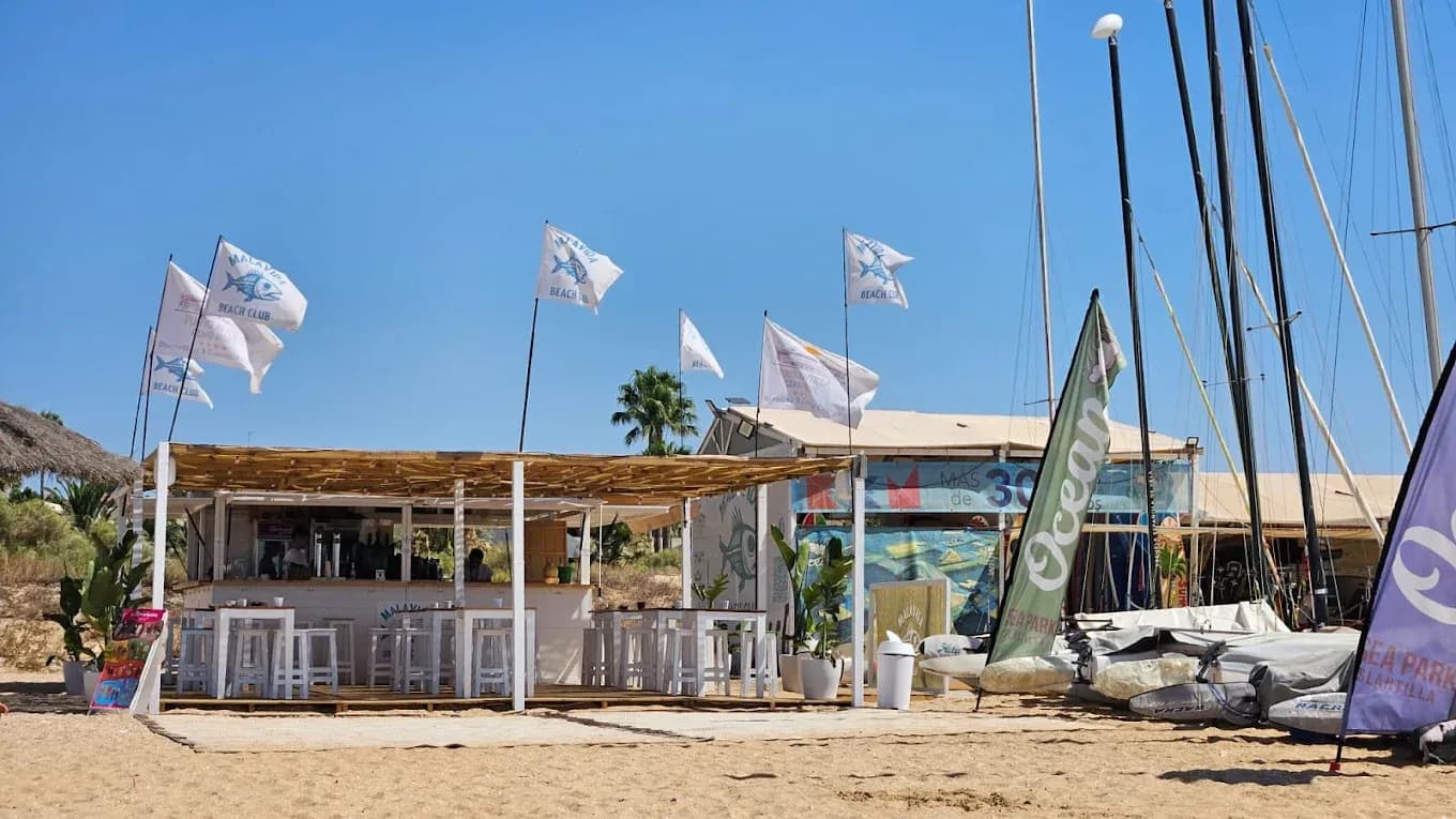 Beach clubs in Islantilla