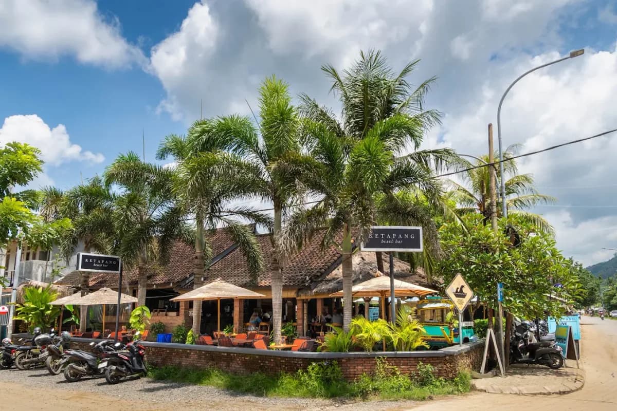 Beach clubs in Lombok