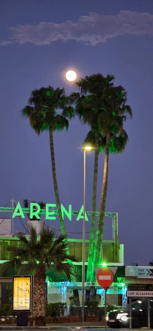 Arena beach club