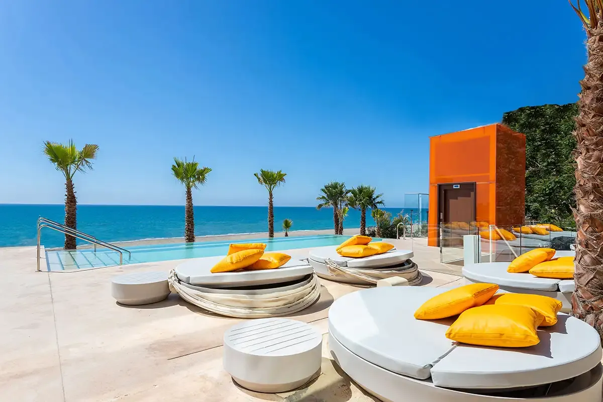 Beach Club Higuerón