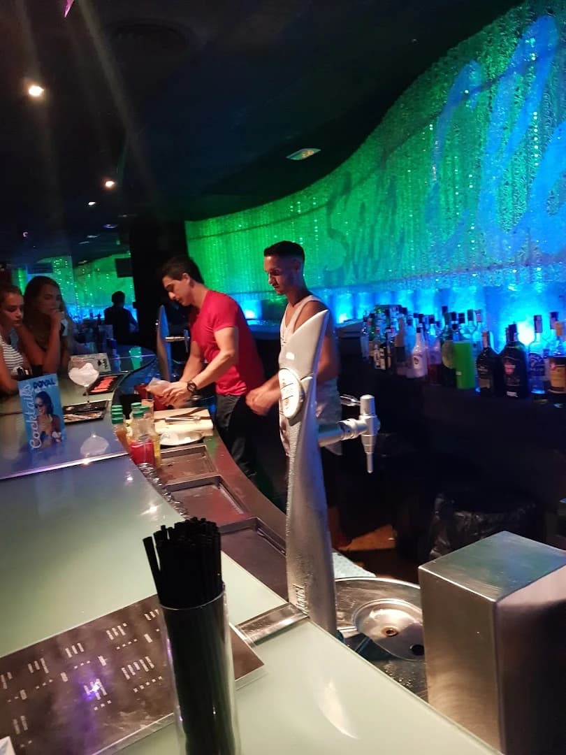 Royal Beach Club - Photo 5