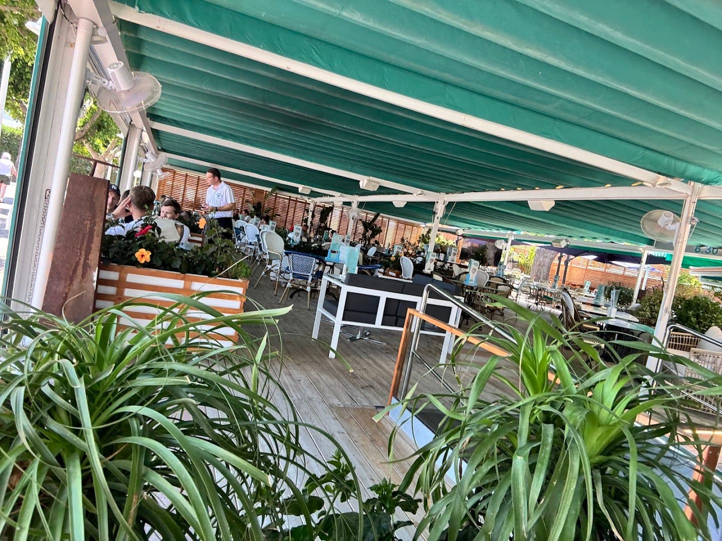 Diana Beach Club - Photo 5