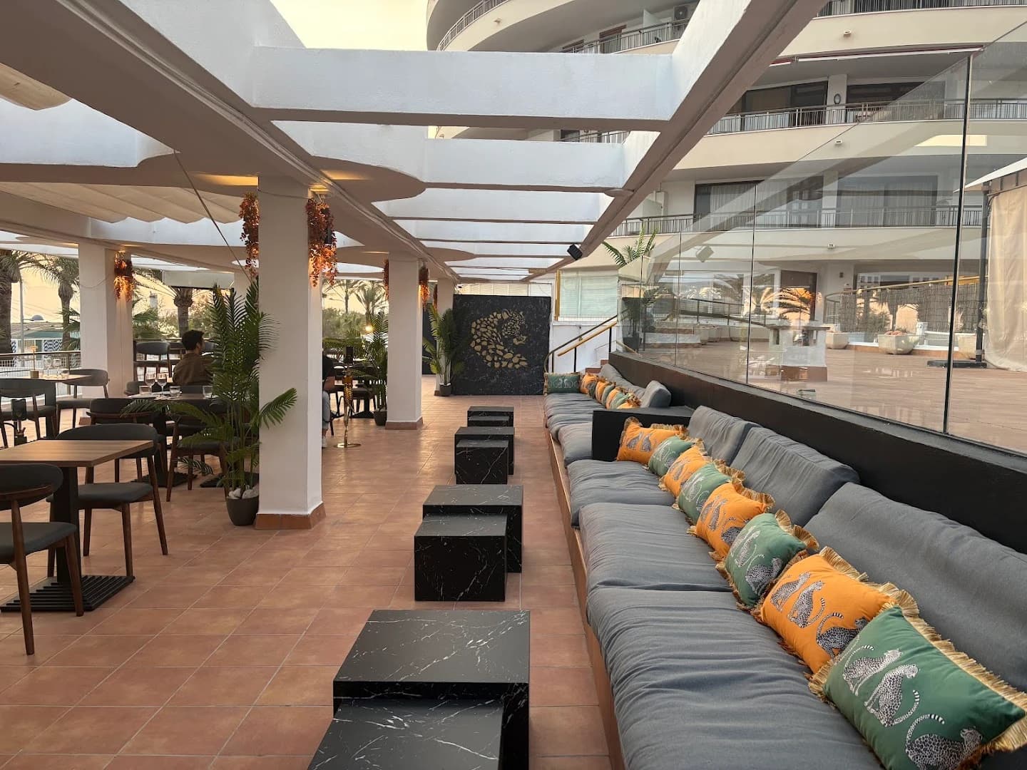 KARISMA BEACH CLUB