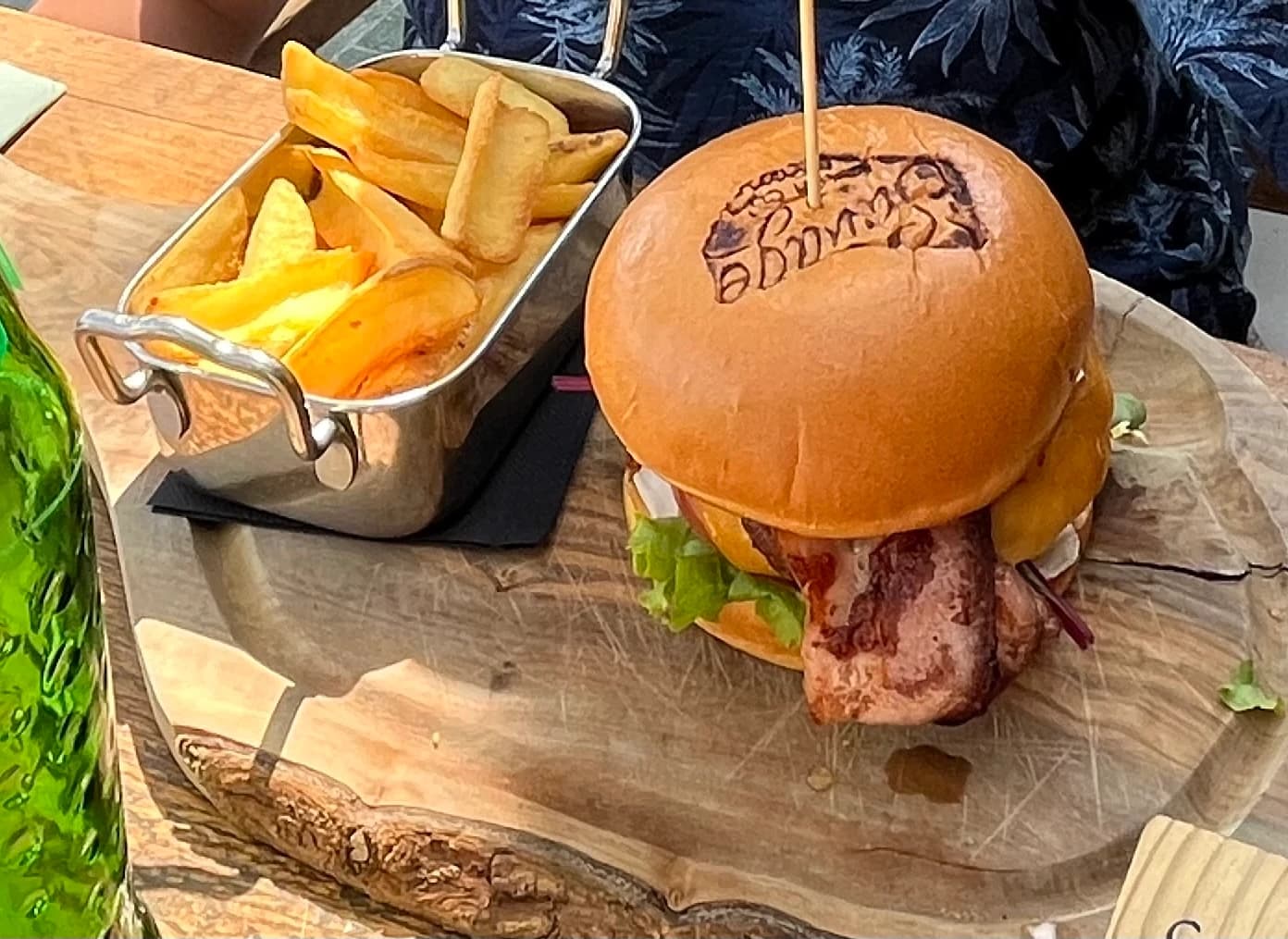 Savage Beach Club - Photo 3