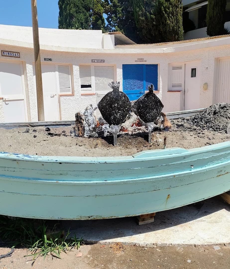 Bamboo Beach Club - Photo 5