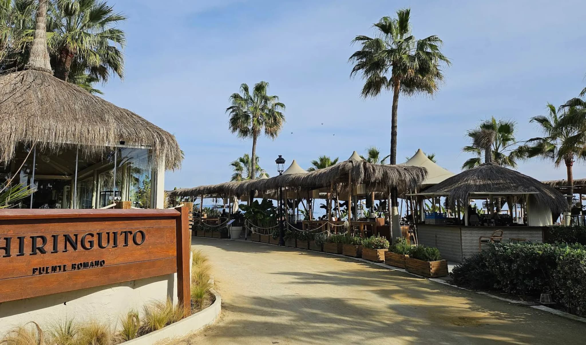 El Chiringuito Puente Romano - Photo 3