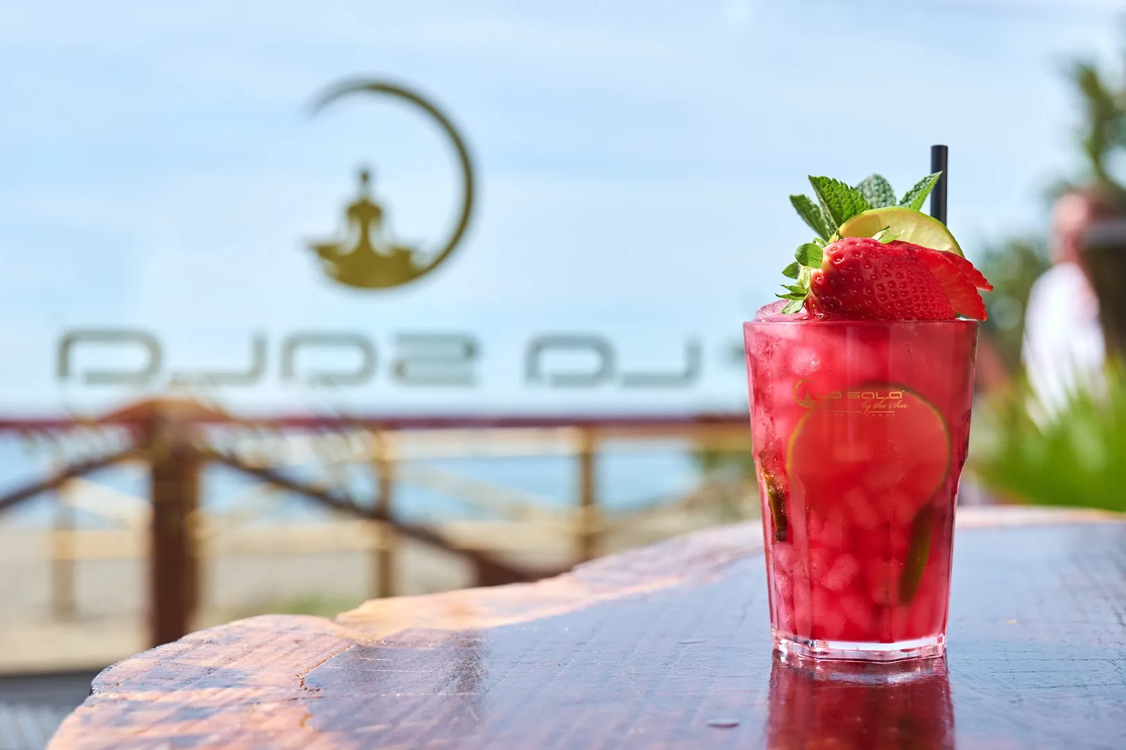 La Sala By The Sea - Photo 3