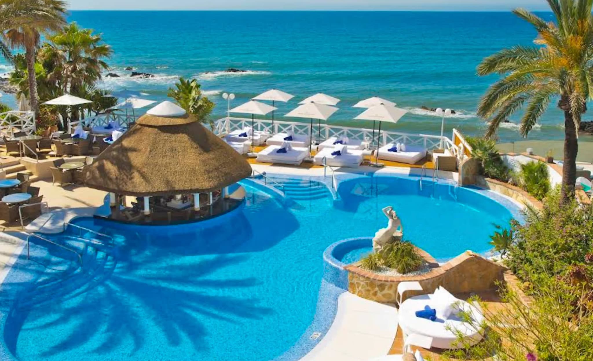 El Oceano Beach Hotel & Beach Club