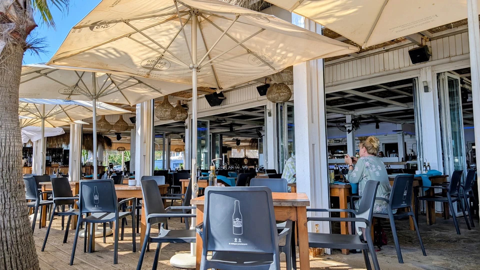 Beach clubs in Mojácar