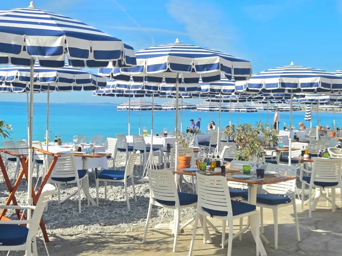 Beach clubs in Nice