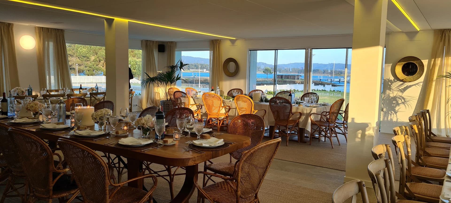 Beach clubs in O Grove
