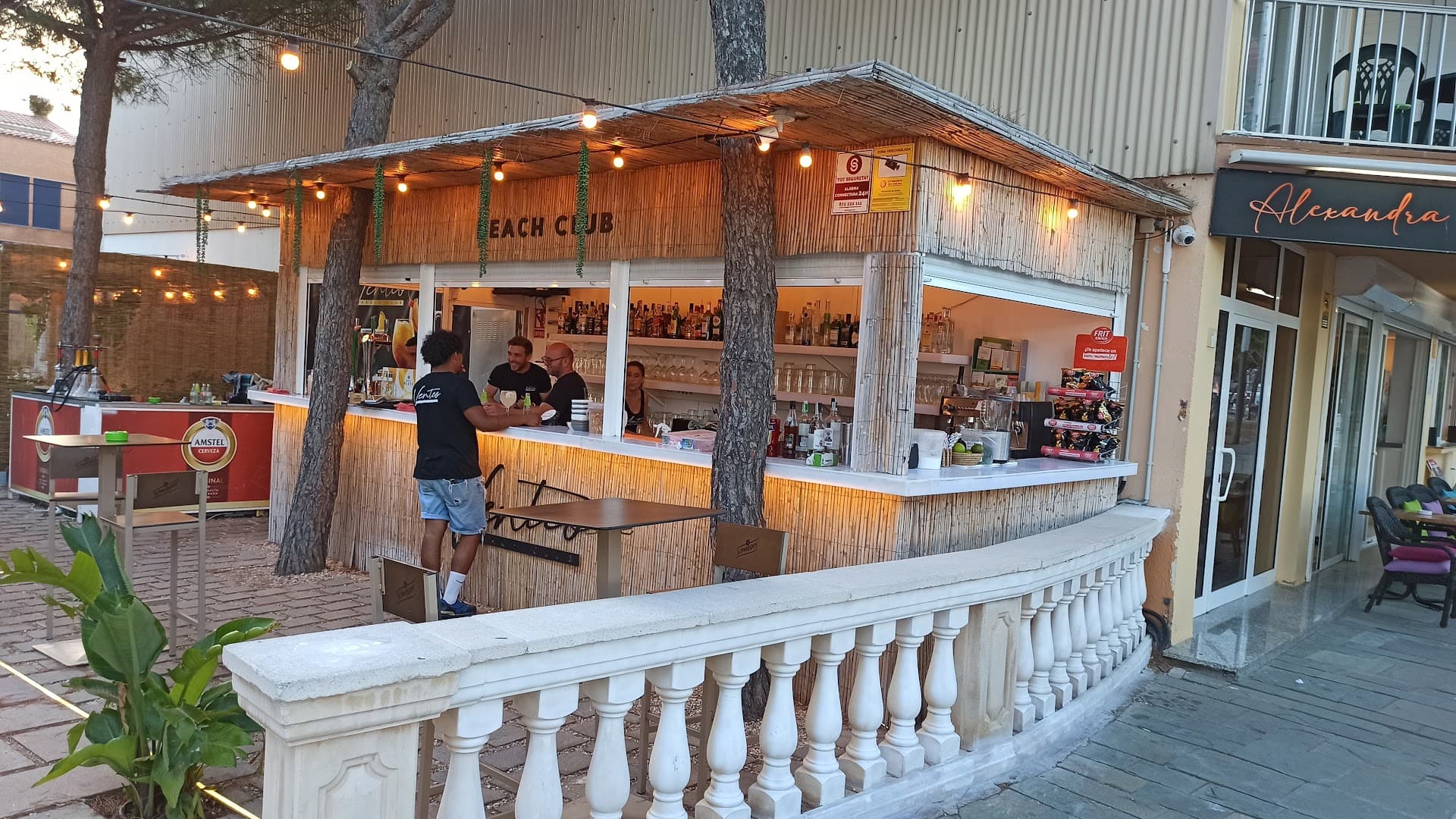 VENTEO BEACH CLUB - Photo 4