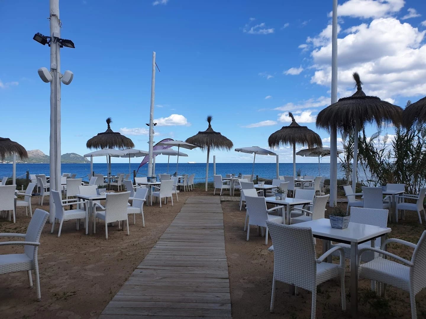 Samsara Beach Club - Photo 3