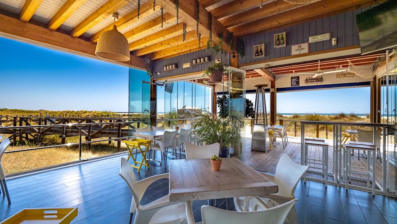 Beach clubs in Punta del Moral