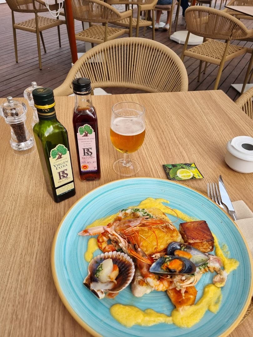 Pure Azaya Beach Club - Photo 4