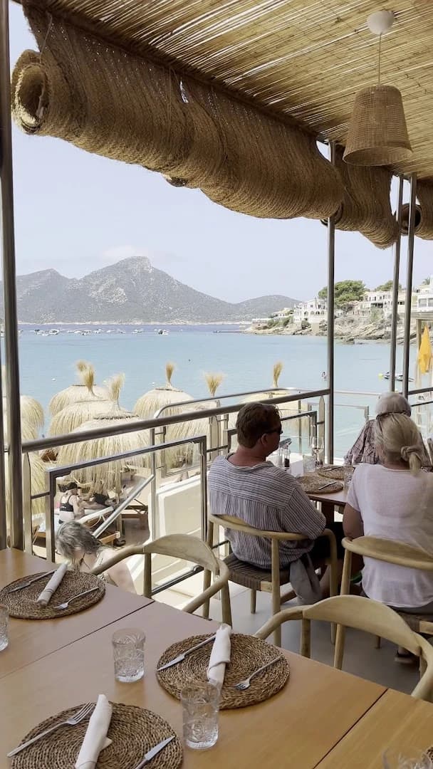 AQUA Beach Club - Photo 2