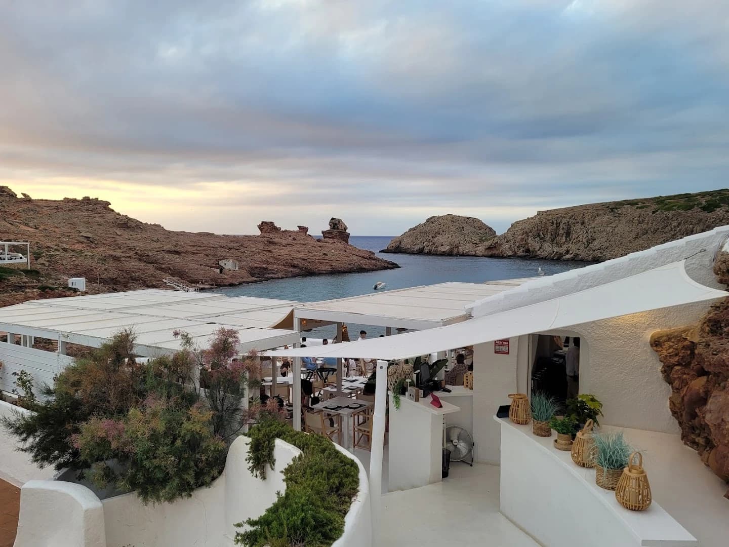 Ivette Beach Club - Photo 4